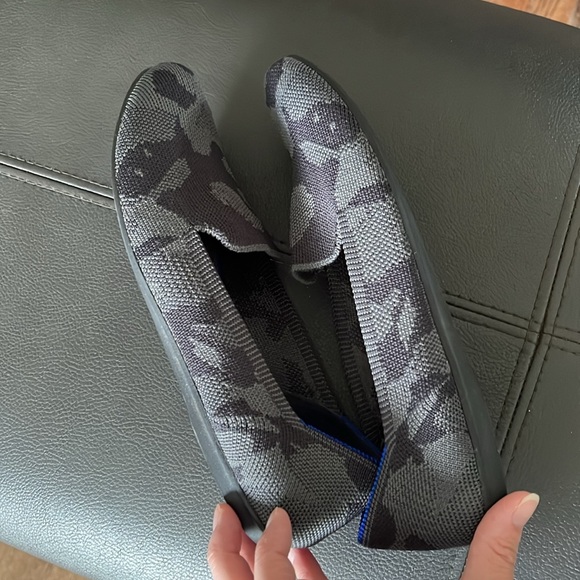 Rothys The Loafers Dark Gray Camo Luxury Flats Loafers - Picture 3 of 9
